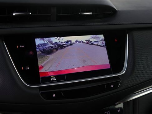 Certified 2024 Cadillac XT5 Luxury image 17