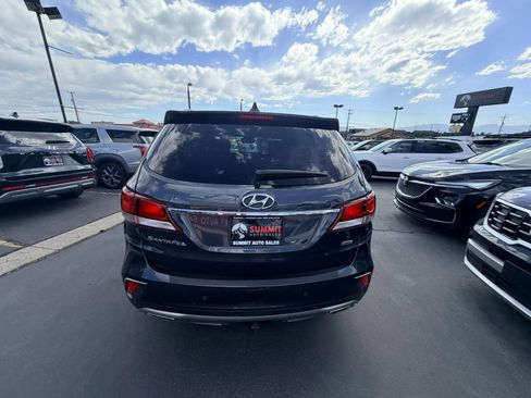 Used 2017 Hyundai Santa Fe FWD w/ SE Ultimate Tech Package 03 image 5