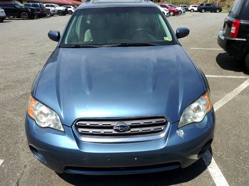 Used 2006 Subaru Outback 2.5i Limited w/ Popular Equipment Group 2B image 3