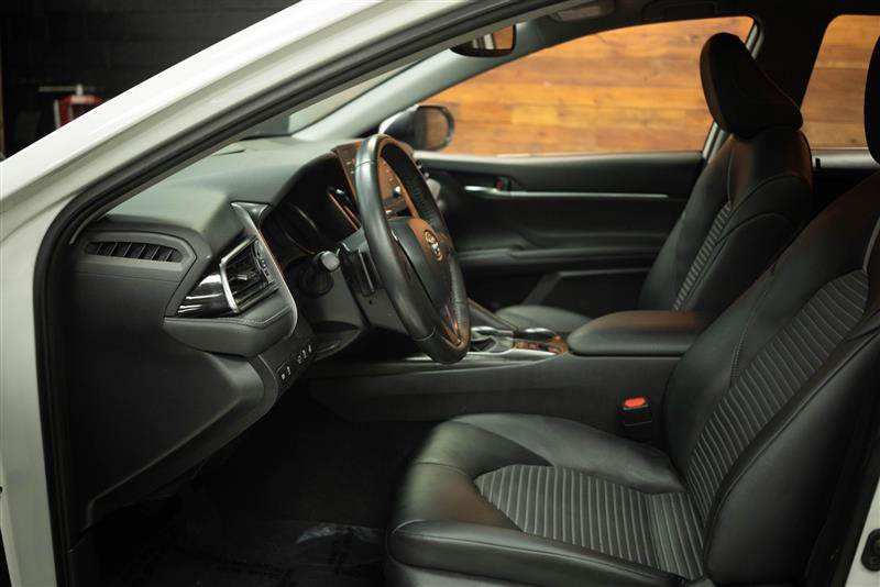 Used 2023 Toyota Camry SE AWD/4WD image 8