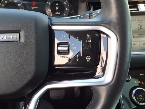 Used 2023 Land Rover Range Rover Evoque SE AWD/4WD image 29