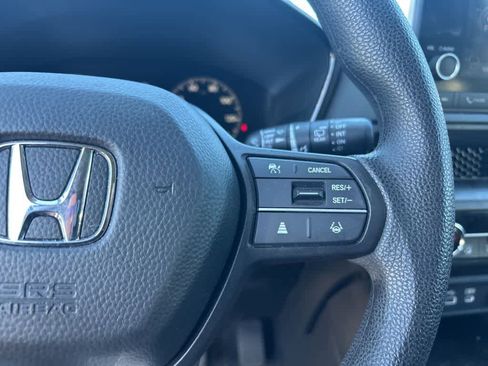 Used 2023 Honda CR-V EX image 13