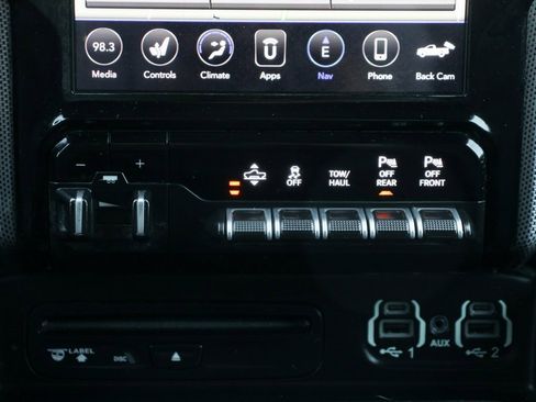 Used 2019 RAM 1500 Limited image 32