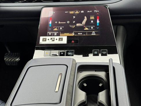 New 2026 INFINITI QX80 4WD w/ Sport Exterior Package image 9