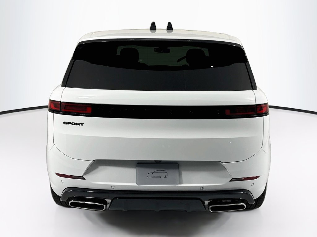 New 2026 Land Rover Range Rover Sport Dynamic SE AWD/4WD image 6
