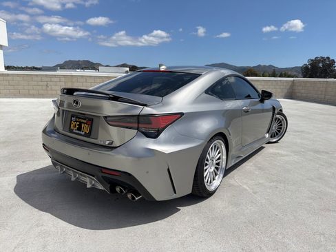 Used 2020 Lexus RC F w/ Premium Package RWD image 4