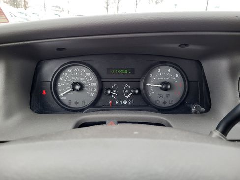 Used 2008 Mercury Grand Marquis GS image 6