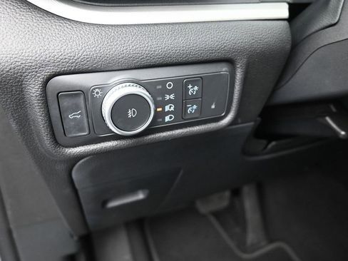 Certified 2022 Ford Explorer XLT w/ Equipment Group 202A image 13