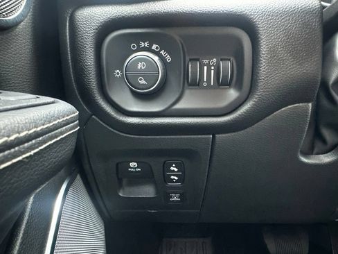 Used 2025 RAM 1500 Laramie w/ Night Edition AWD/4WD image 15