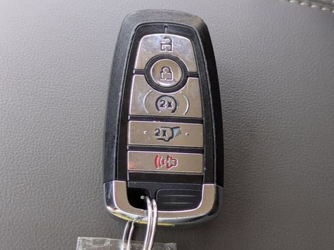 Certified 2023 Lincoln Corsair FWD image 29