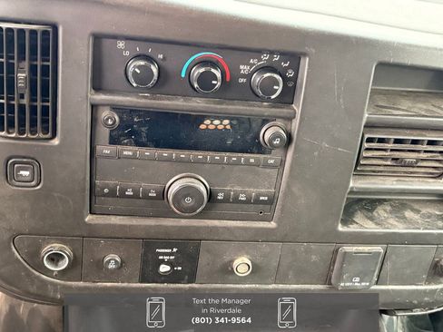 Used 2020 GMC Savana 2500 Work Van w/ Driver Convenience Package image 12