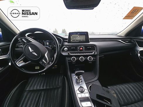 Used 2020 Genesis G70 3.3T image 8