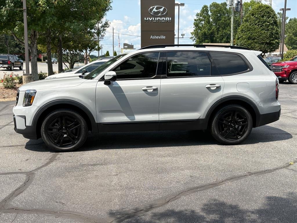 Used 2024 Kia Telluride SX X-Line AWD/4WD image 3