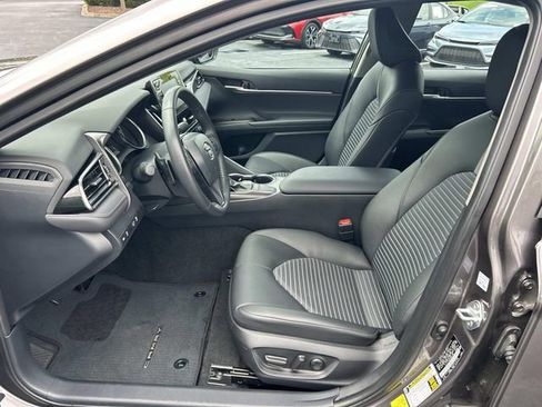 Used 2024 Toyota Camry SE w/ Convenience Package FWD image 19