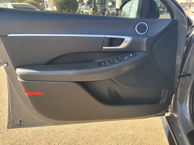Used 2022 Hyundai Sonata SEL w/ Convenience Package FWD image 18