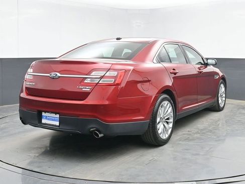 Used 2013 Ford Taurus Limited FWD image 10