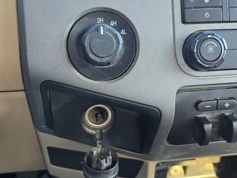 Used 2011 Ford F250 XLT image 18