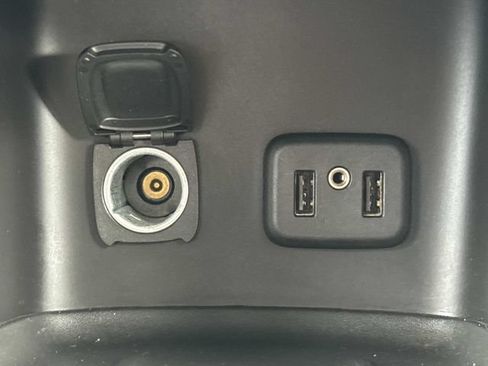 Used 2019 GMC Acadia SLT w/ Black Edition FWD image 24
