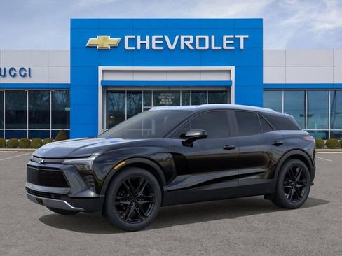 New 2026 Chevrolet Blazer EV LT image 2