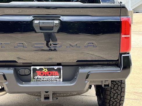 New 2026 Toyota Tacoma SR5 AWD/4WD image 6