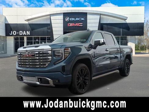 New 2026 GMC Sierra 1500 Denali w/ Denali Reserve Package AWD/4WD image 1
