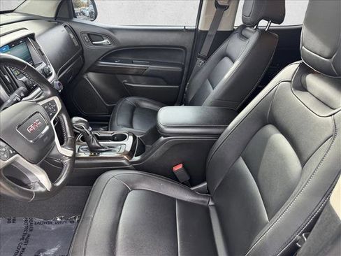 Used 2022 GMC Canyon Elevation w/ Elevation Premium Package AWD/4WD image 10