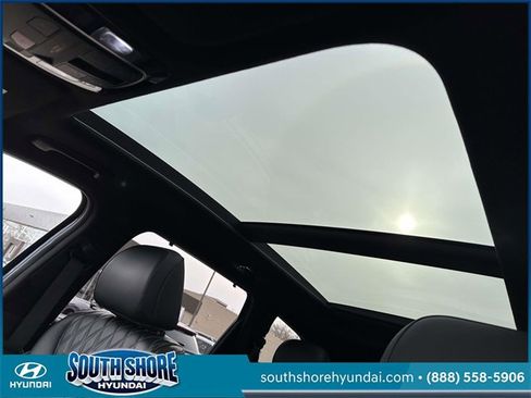 Certified 2022 Hyundai Santa Fe Calligraphy image 19