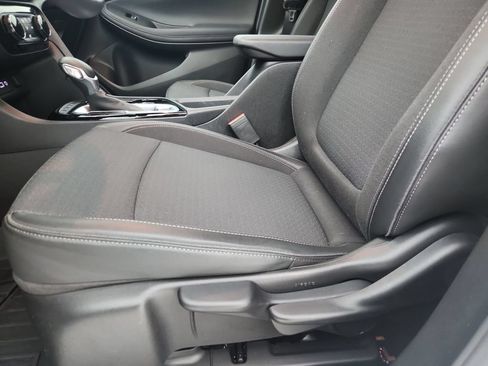 Used 2020 Buick Encore GX Preferred AWD/4WD image 22