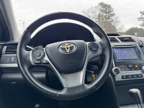 Used 2012 Toyota Camry SE image 15