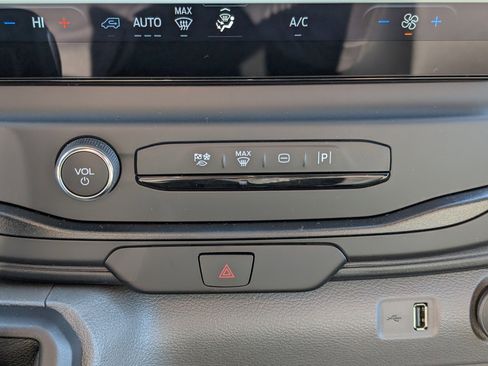 New 2026 Ford Transit 350 148 High Roof w/ Load Area Protection Package image 20