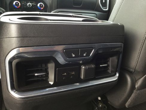 Used 2020 GMC Sierra 1500 AT4 w/ AT4 Premium Package image 8