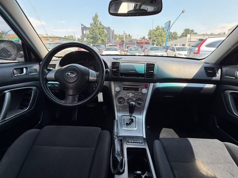 Used 2009 Subaru Outback 2.5i Special Edition AWD/4WD image 10