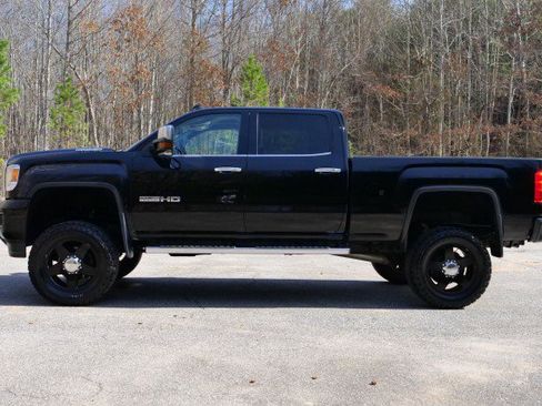 Used 2017 GMC Sierra 2500 SLT image 31