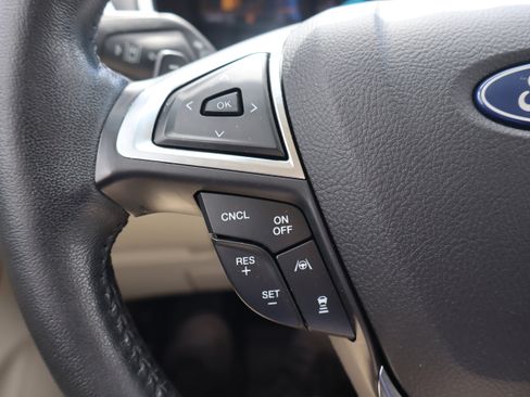Used 2020 Ford Edge Titanium w/ Equipment Group 301A AWD/4WD image 15