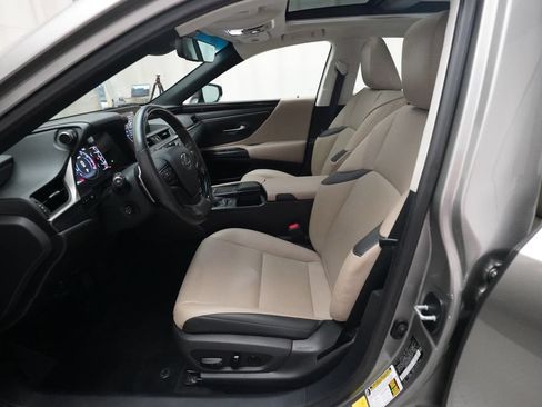 Used 2021 Lexus ES 350 w/ Premium Package FWD image 7