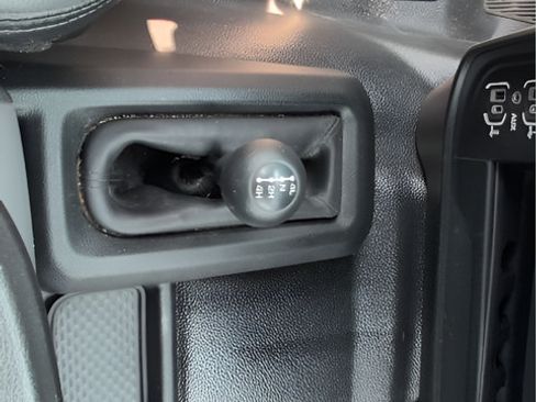 Used 2022 RAM 3500 Tradesman w/ Chrome Appearance Group AWD/4WD image 40