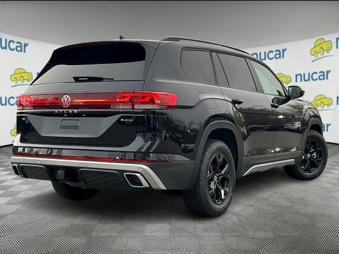 New 2026 Volkswagen Atlas Peak Edition image 7