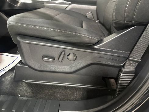 Used 2022 Ford F150 XLT w/ Equipment Group 302A High image 18