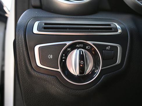 Used 2016 Mercedes-Benz C 300 Sedan image 64