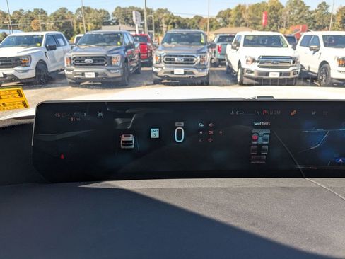 New 2025 Ford Expedition Max Platinum w/ Stealth Performance Package image 16