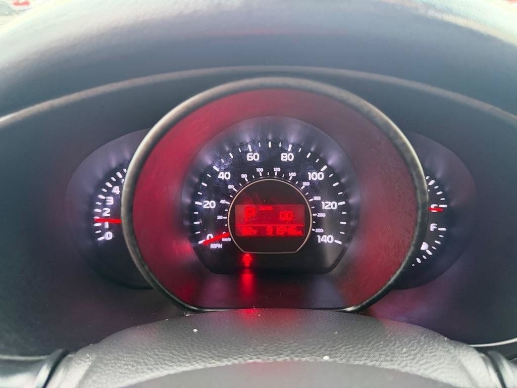 Used 2016 Kia Soul + w/ Audio Package FWD image 29