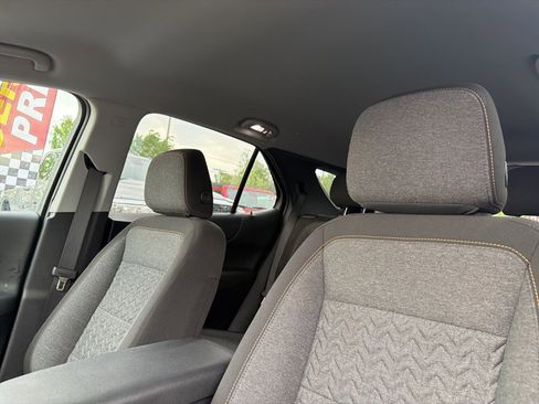 Used 2023 Chevrolet Equinox LT AWD/4WD image 17