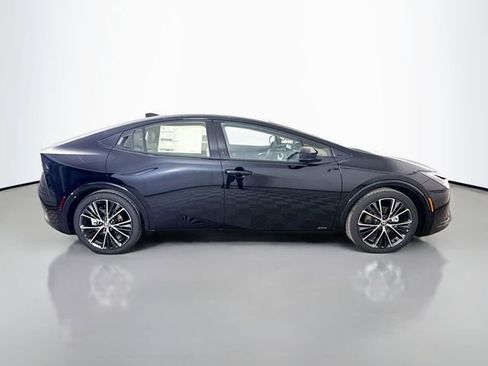New 2026 Toyota Prius Limited image 8