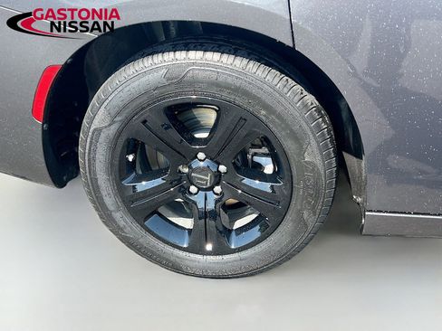 Used 2022 Dodge Charger SXT RWD image 39