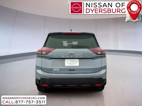 New 2026 Nissan Rogue SV FWD image 4
