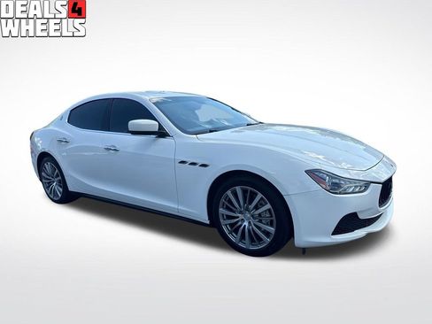 Used 2015 Maserati Ghibli RWD image 7