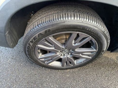 Used 2022 Honda Pilot Sport image 7