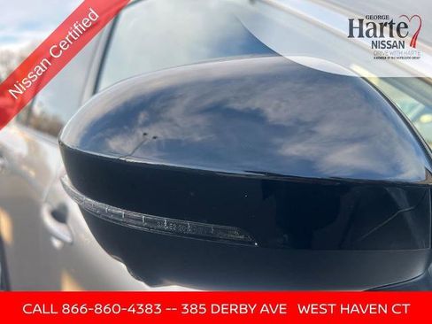 Certified 2025 Nissan Rogue SL image 23