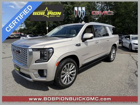 Used 2022 GMC Yukon XL Denali AWD/4WD image 1