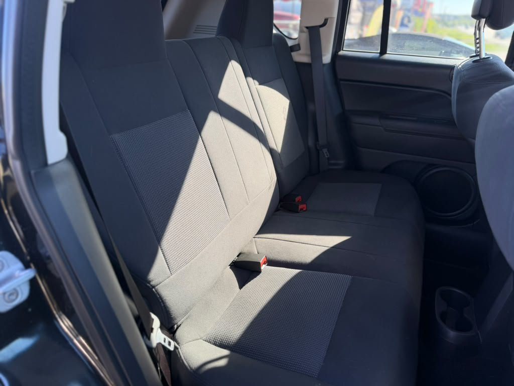 Used 2011 Jeep Compass 2WD image 5